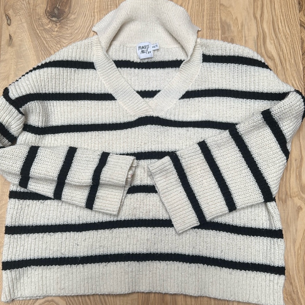 Sale 🔥🔥🔥Slightly worn! 
Great condition.